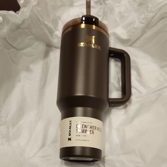 Stanley Chocolate Gold 40 Oz H2.0 Brown Quencher New In Box Authentic - Picture 5 of 14